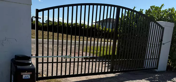 Driveway Fence Repair St. Michael
